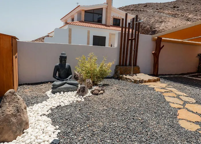 Roberto By Don Robertos Paraíso *