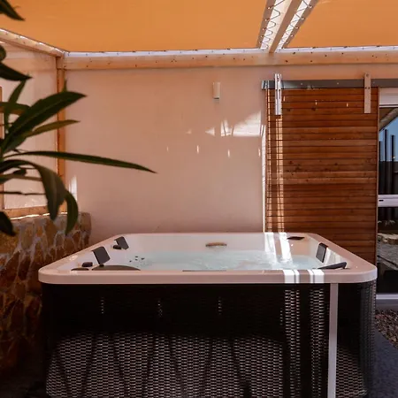 Roberto By Don Robertos Paraiso Parque Holandes