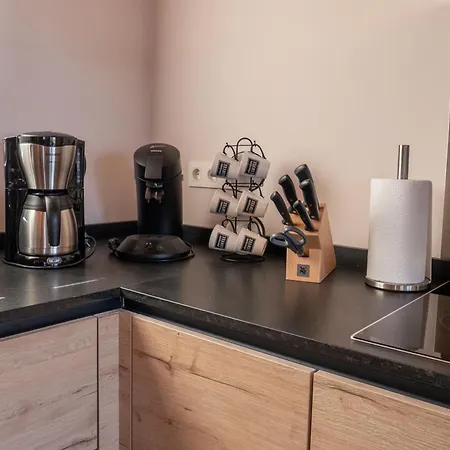 Roberto By Don Robertos Paraiso